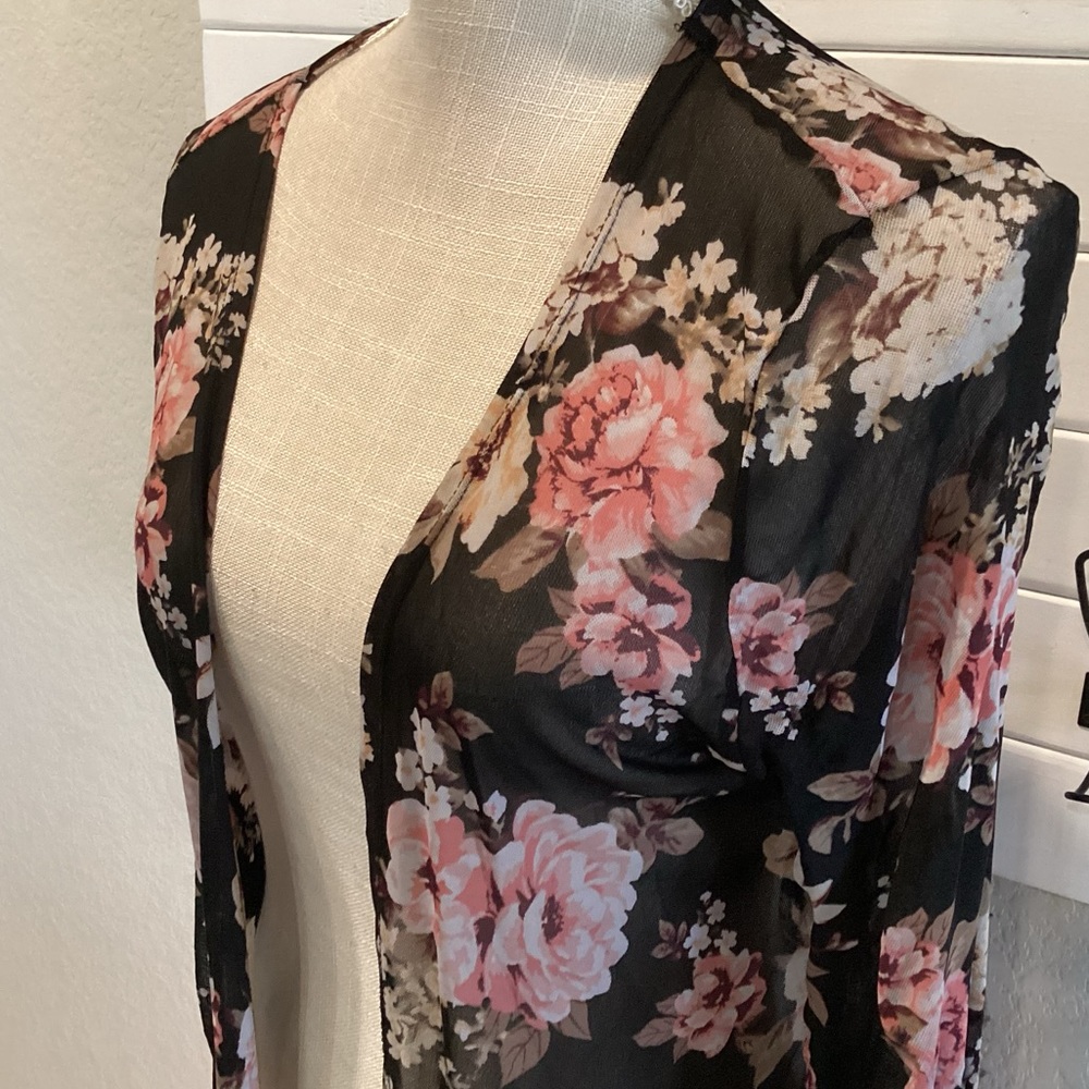 Almost Famous Sheer Robe - Picture 4 of 5